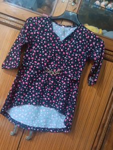 Black And Red Flower Combination Top
