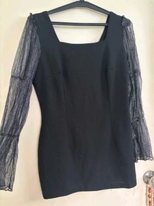 BODYCON SHIMMER ARMS DRESS