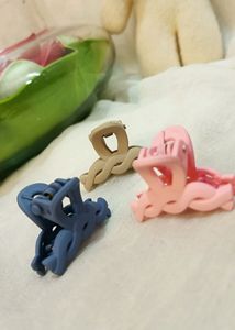 (₹69)3 Minimal Cute Claws❤️