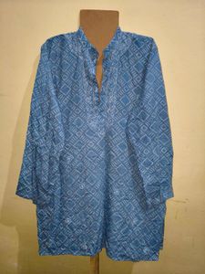 Short Kurta Blue Embroidery