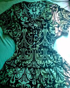 Patterned bow neck top