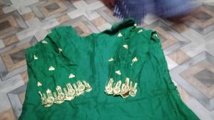 Elegant Green Embroidered Kurta