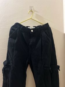 Black Jeans and T shirt