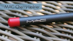 MAC Combo Lip Liner
