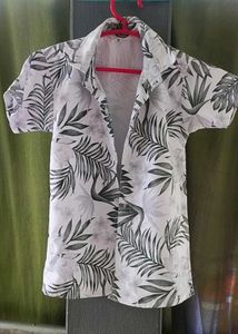 Floral Print Shirt and Halfpant for 3-4 Years Kids