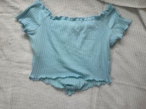 💙 Sky blue ribbed crop
