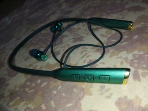 NECKBAND EARPHONE