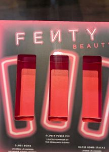 Fenty Beauty gloss bomb