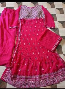 Elegant Pink Embroidered Kurta Set