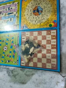 (Set Of 8) Magnetic Board Game