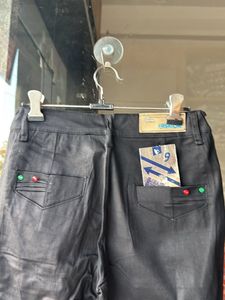 Black Pant