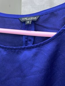 New Branded Park Avenue Large Size Top