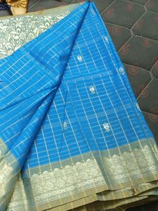 Saree Without Blouse