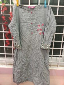 Embroidered Grey Kurta