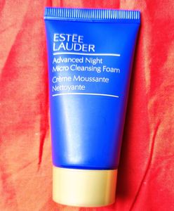 Estee Lauder Advance Night Micro Cleansing Foam