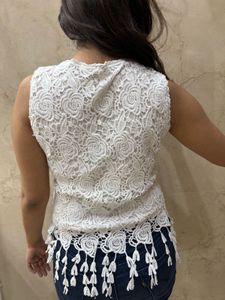 Lace Sleeveless Top
