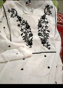 White A Line Summer Balloon Sleeves Short Kurti
