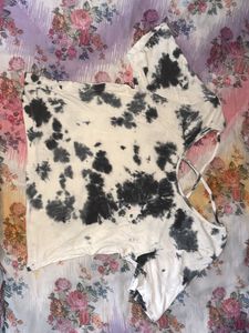 Tie-Dye Crisscross Back Short Sleeve Top