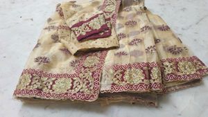 Golden An Red ♥️ Border Saree With Blouse