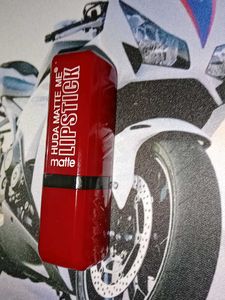 Huda Matte Lipstick