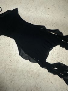 Newme~Black Halter Ruffle Tiered Dress🖤🗝️🕶️➰🕋