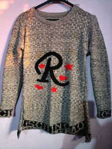 R Letter Grey Sweater💗