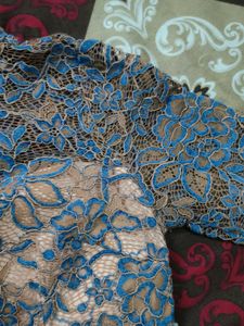 Elegant Lace Midi Dress