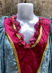 GORGEOUS PRINCESS DRESS