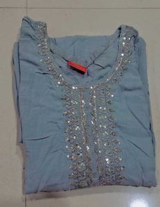 Elegant Grey Embroidered Kurta