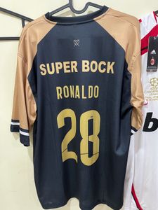 Sporting 2023 special tribute football jersey