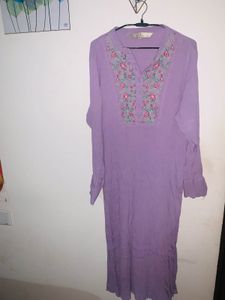 Floral Embroidered CuffedSleeves Kurta &amp; Trouser