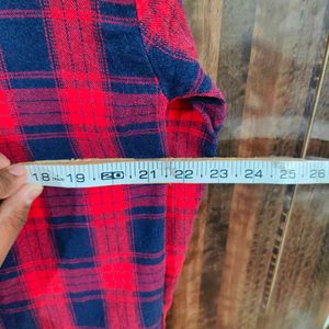 Uniqlo Plaid Shirt - Chest 42