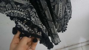 Black Patterned Pom-Pom Kaftan