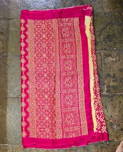 Rani Pink Printed Saree