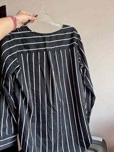 🔥Brand NEW Stylish Top Just @179🔥