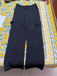 Wide Leg Cargo Pants