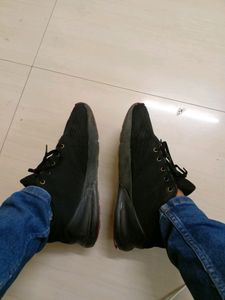 Campus Sports Shoes with air capsule