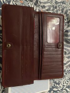 Hidesign Leather Wallet