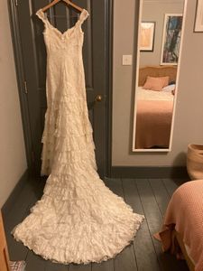 White Gown  🤍🤍