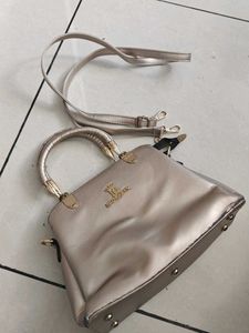 Lady Queen Silver Handbag