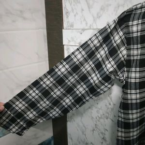 Check Black &amp; White Shirt