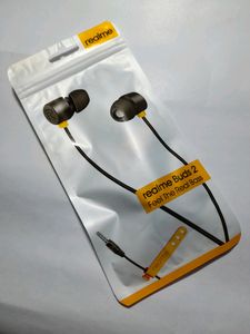 Realme Buds2, Brand New Earphones With Microphone