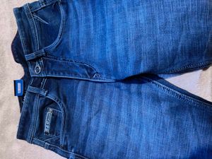 Men Straight Fit Mid Rise Blue Jeans Size 28