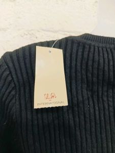 Elegant Black Knit Dress