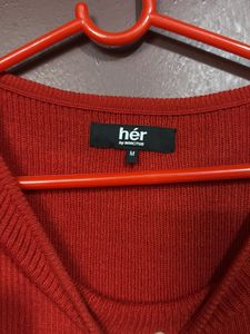 Red Striped Sleeve Knit Top