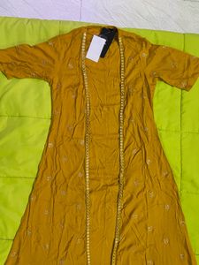 Indya Women&#39;s Rayon Regular Kurta