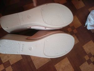 Fashionable Peach Bow Sandals