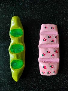 Cute Clay Strawberry & Pea Brush Stands