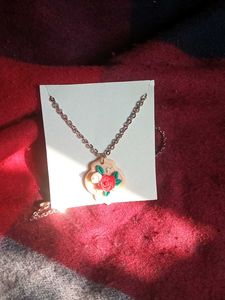 Floral Pendant Necklace