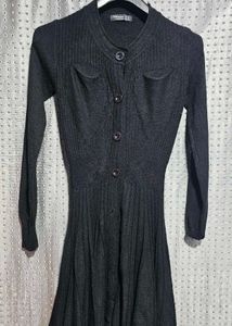 Elegant Black Knit Dress